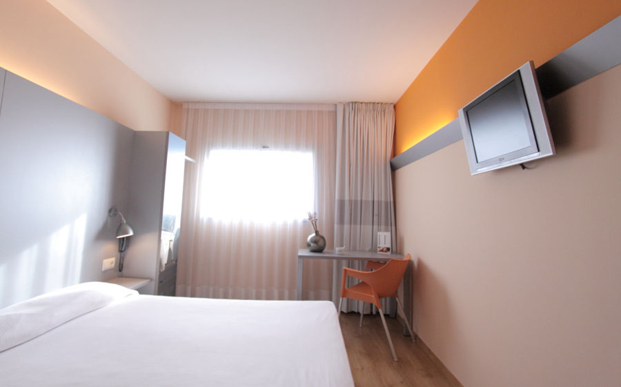 B&B Hotel Figueres Figueres  Zewnętrze zdjęcie